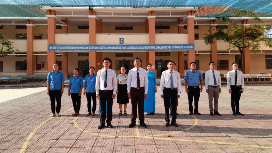 Nhấn vào ảnh để phóng to
