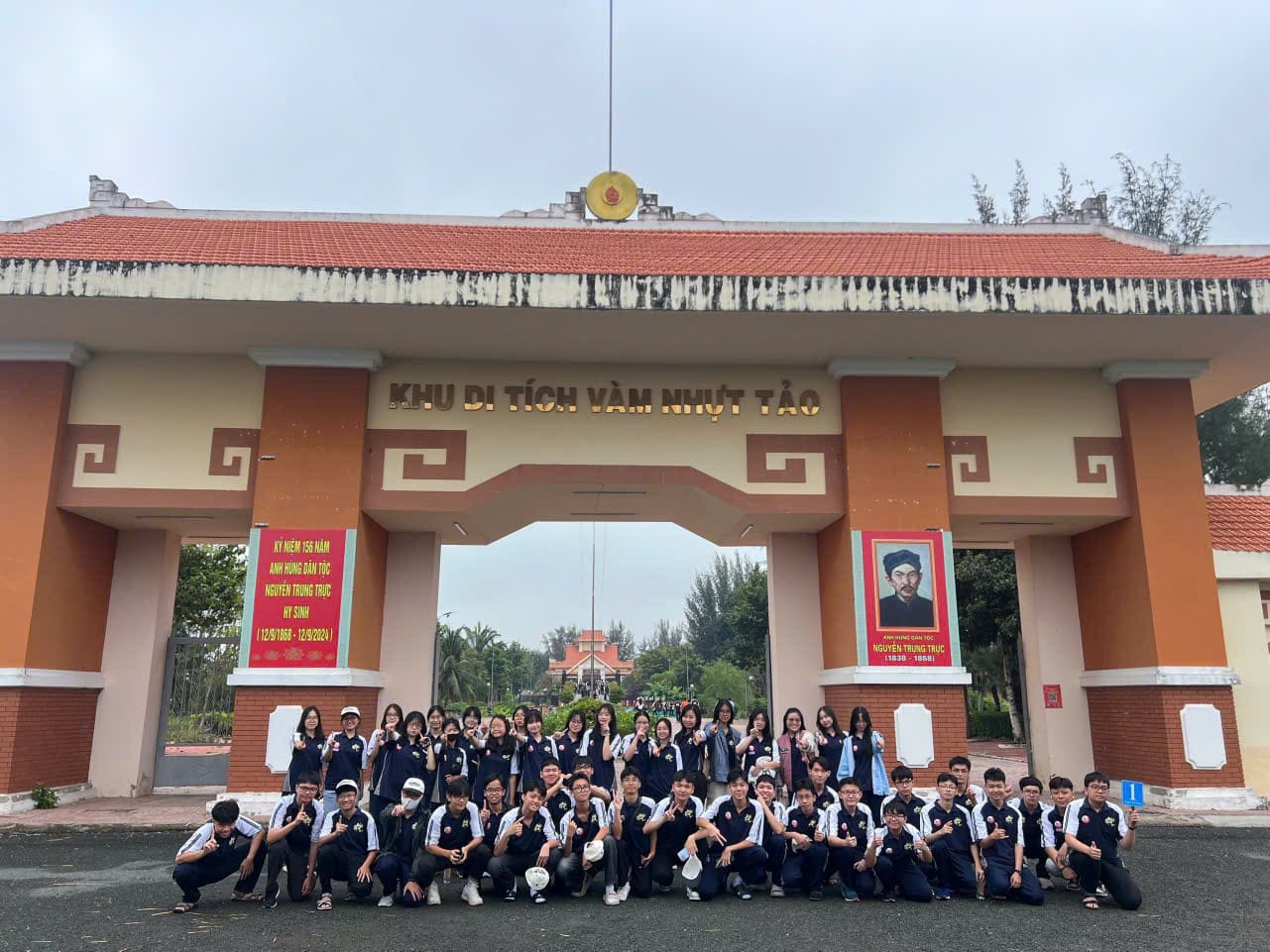 Chương trình hoạt động trải nghiệm lớp 10 ngày 03/12/2024