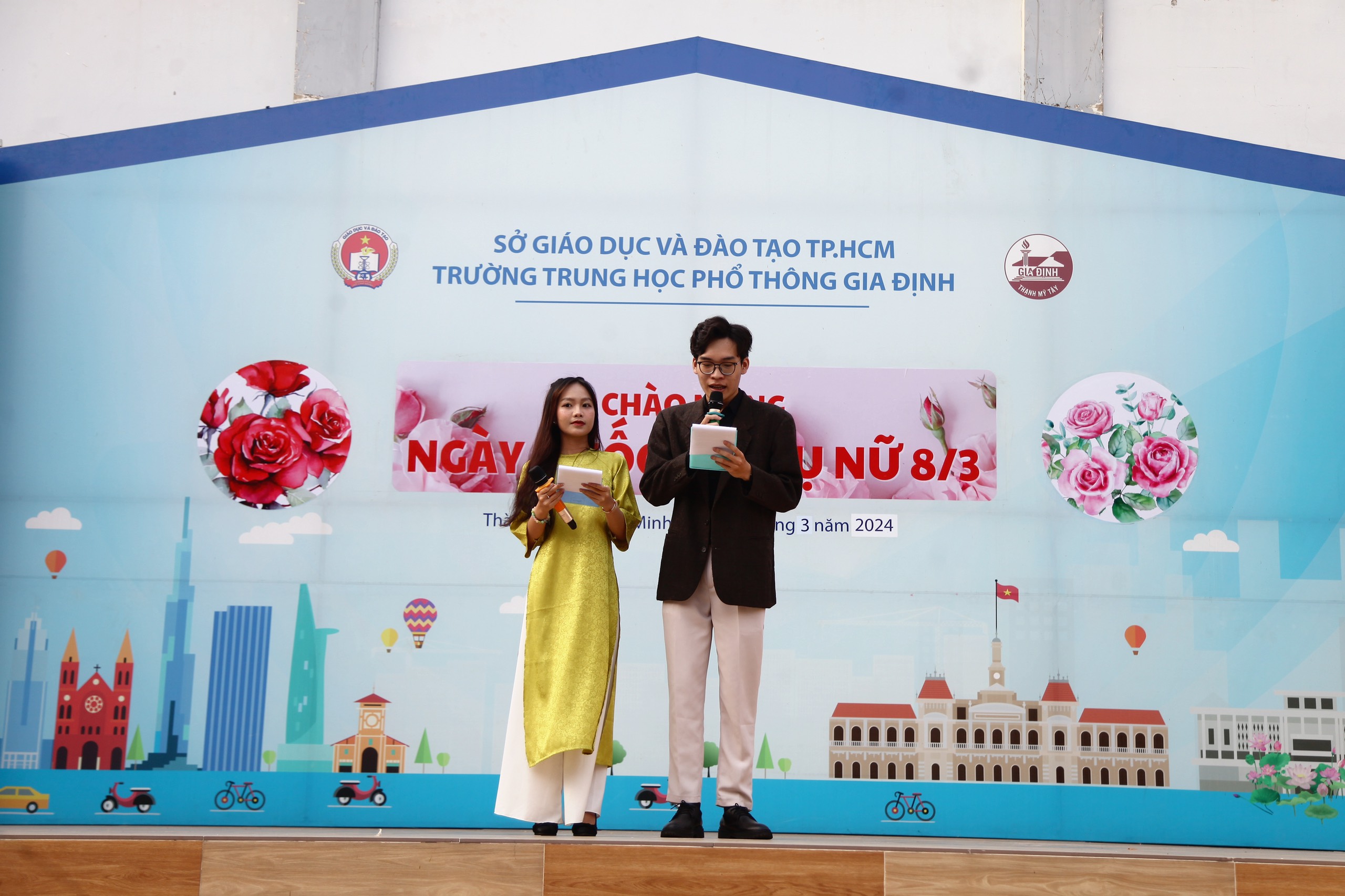 Chào mừng Ngày Quốc tế phụ nữ 8 tháng 3