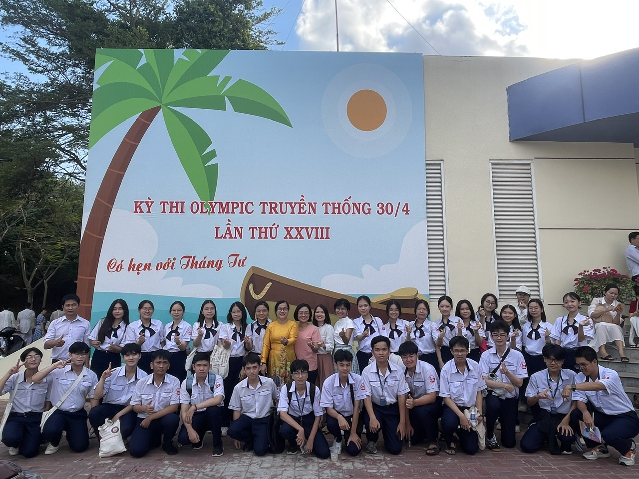 Trường THPT Gia Định tiếp tục khẳng định mình trong các kì thi học sinh giỏi năm học 2023 – 2024
