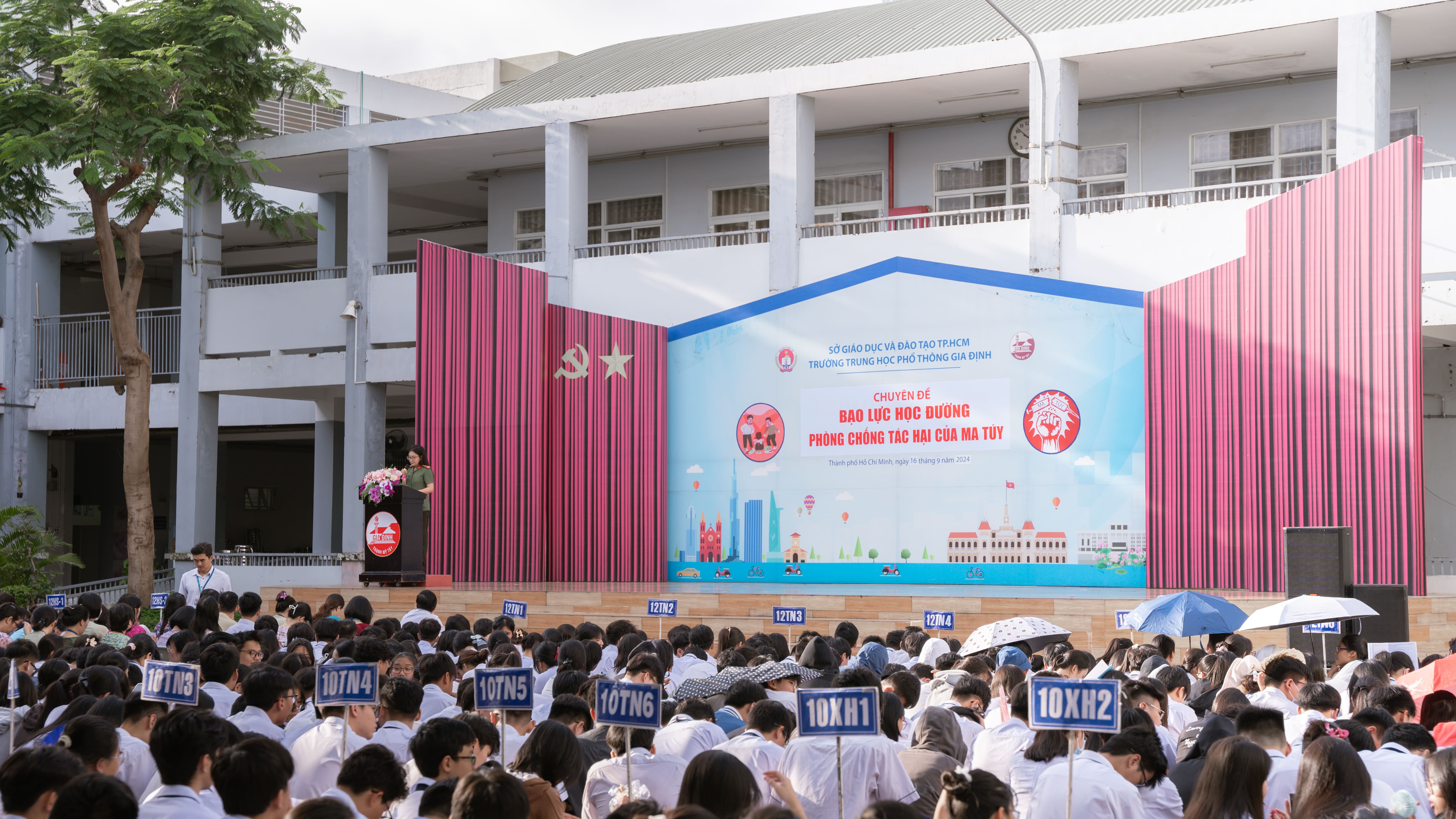 Sinh hoạt chuyên đề Bạo lực học đường & phòng chống tác hại của ma túy và quyên góp ủng hộ đồng bào miền Bắc