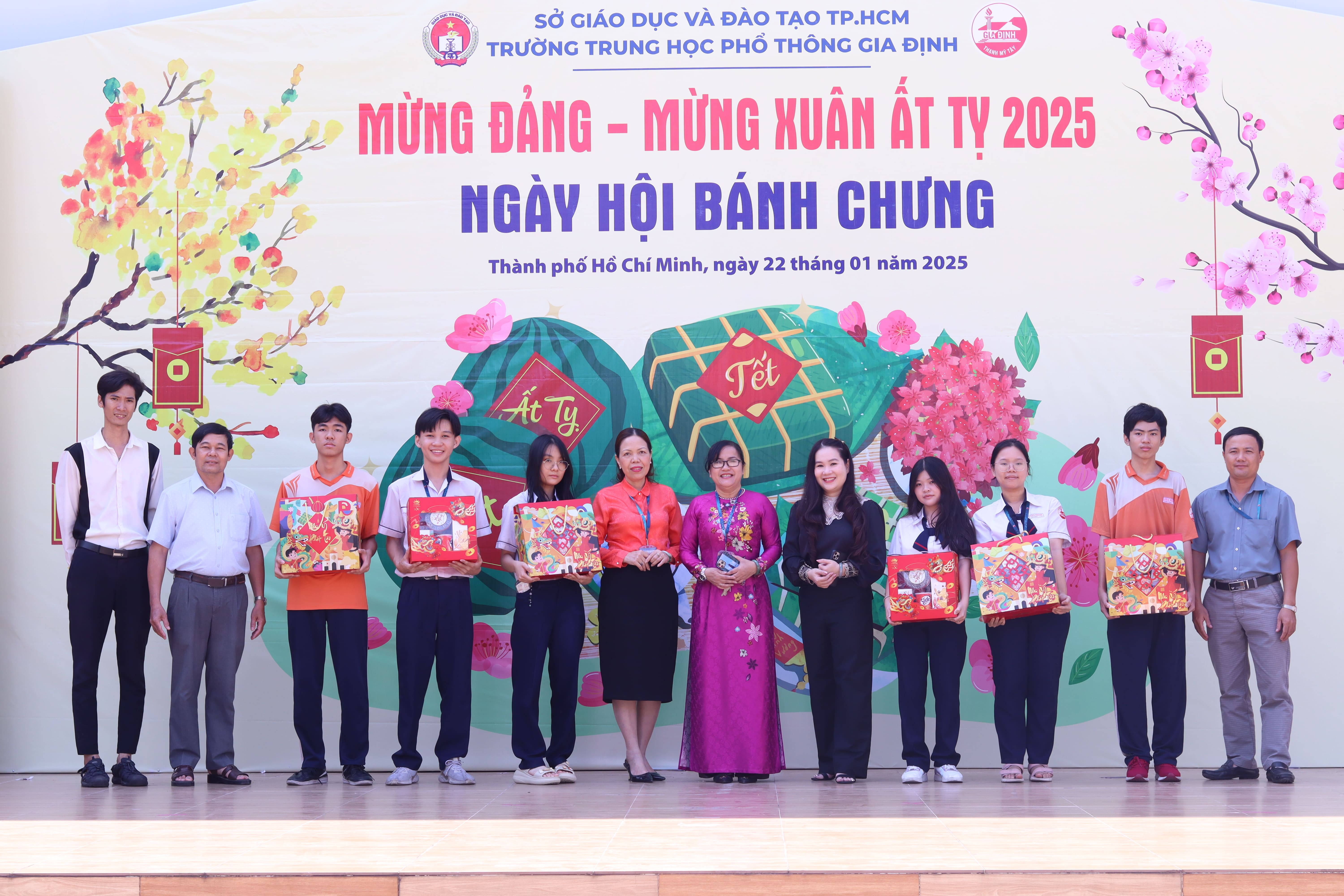 Chuỗi hoạt động mừng Đảng - mừng Xuân Ất Tỵ 2025