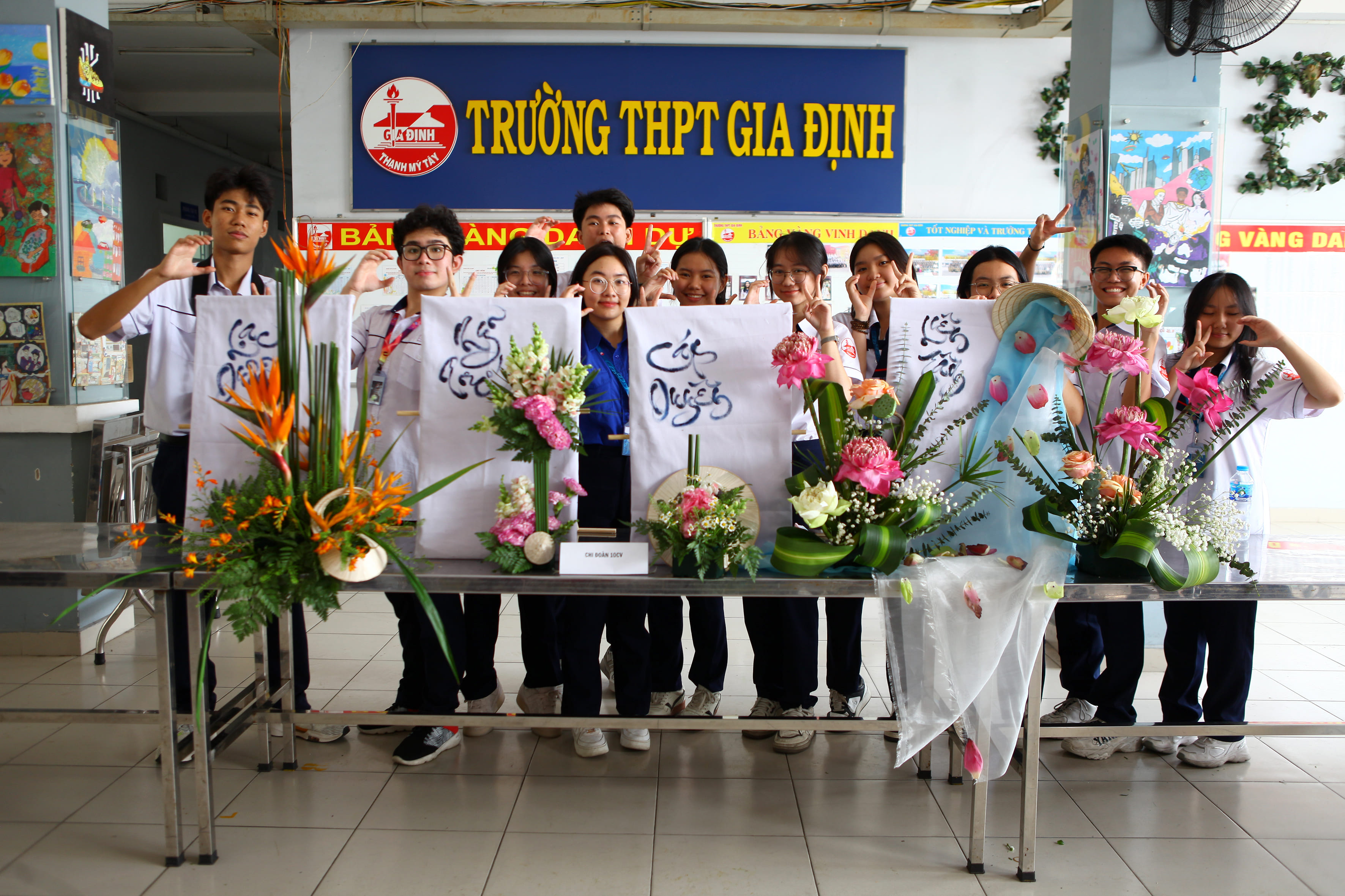 Hội thi cắm hoa nghệ thuật