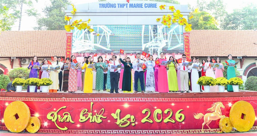 Nhấn vào ảnh để phóng to Sinh hoạt chuyên đề