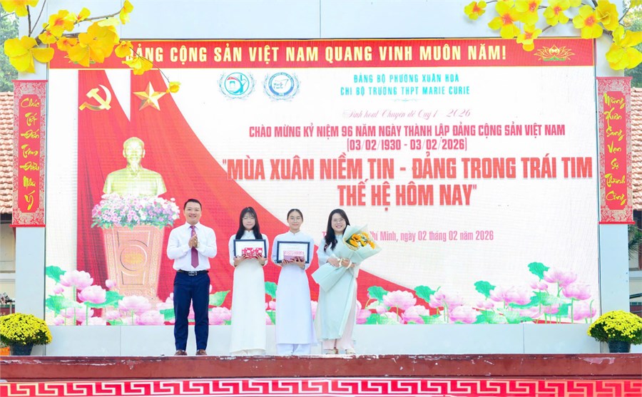 Nhấn vào ảnh để phóng to Sinh hoạt chuyên đề