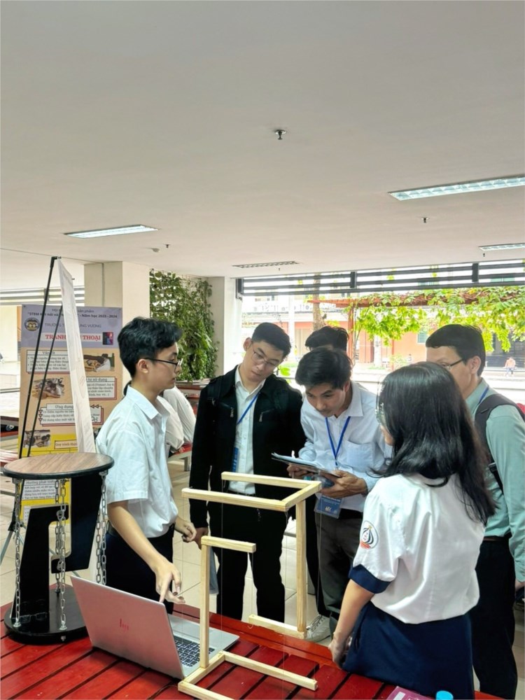 Nhấn vào ảnh để phóng to
