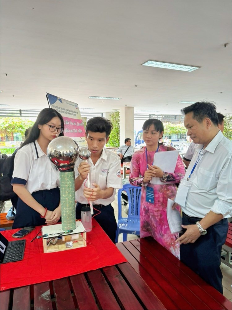 Nhấn vào ảnh để phóng to