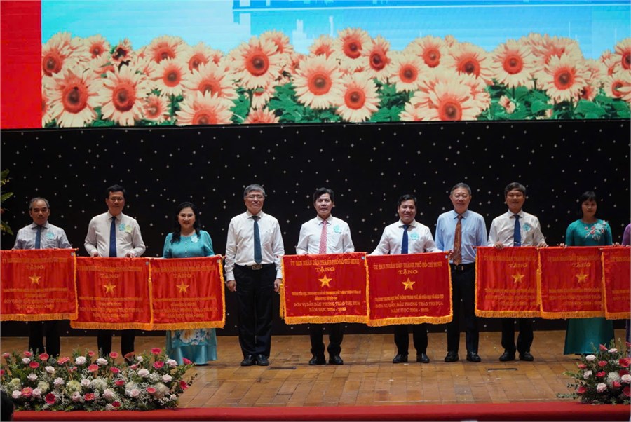 Nhấn vào ảnh để phóng to